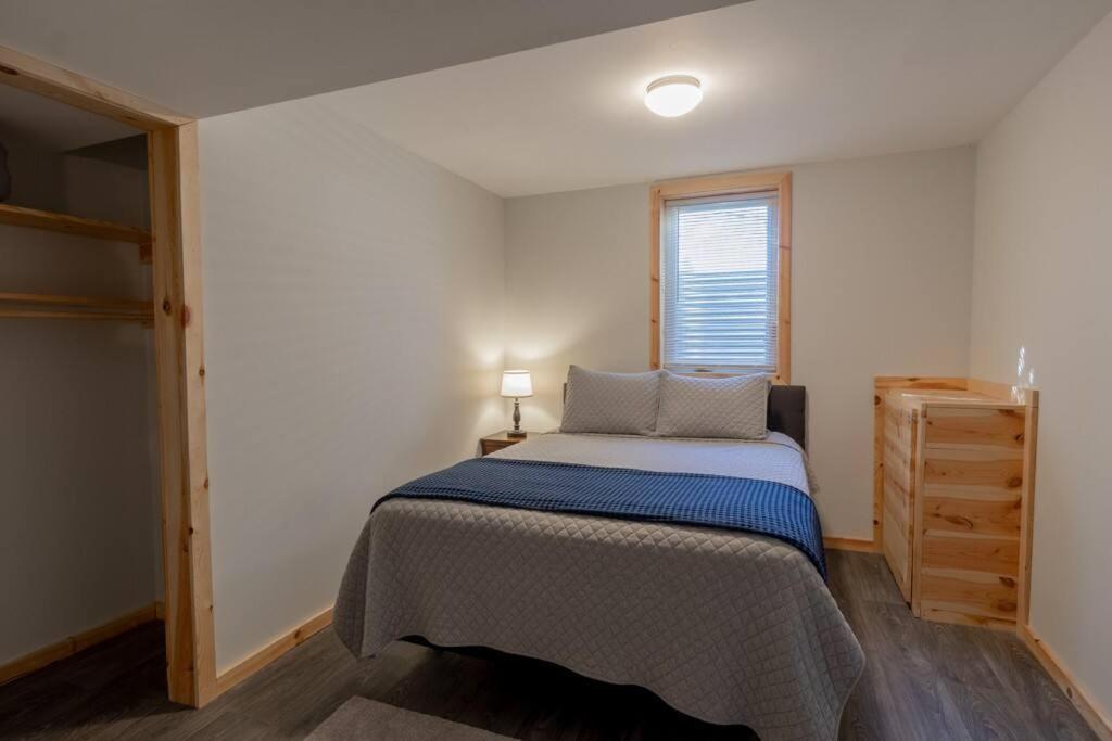 Family Home W/ 2 King, 2 Queen Beds + Game Room Bemidji Esterno foto